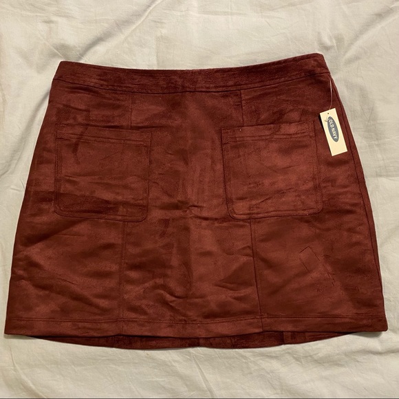 Old Navy Dresses & Skirts - 🍁 Old Navy Faux Suede Skirt